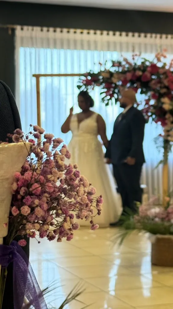 Isamar Morales Bonilla_Jardines del Sol_Caravaca_review