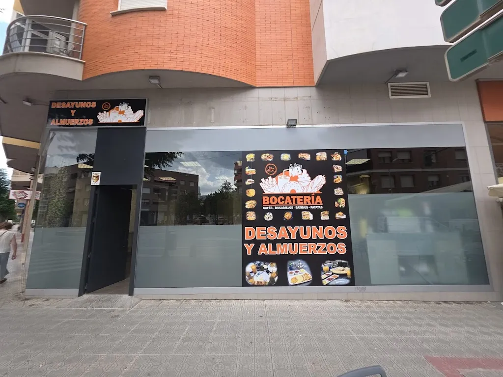 BOCATERÍA HALAL_Caravaca_slider_image_1