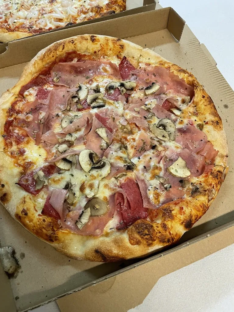 Menu_Pizzeria Giovanni_Caravaca_image_6