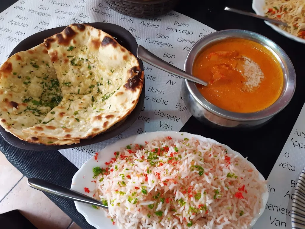 Michelle Cherry_Taj Mahal indian Restaurant pinoso_Pinós el/Pinoso_review