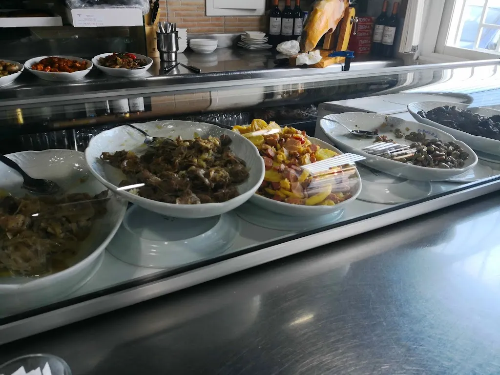 Juan Restaurante Mesón_Esparragal_slider_image_3