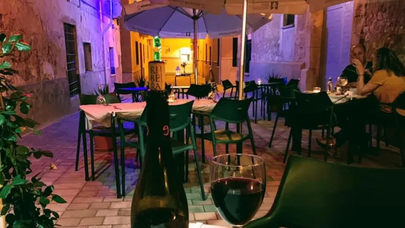 The Dark Horse Sports Bar ristorante a Pinós el/Pinoso