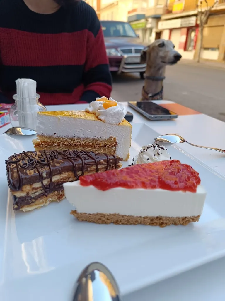 María_Café - Bar Chaparro_Cehegín_review