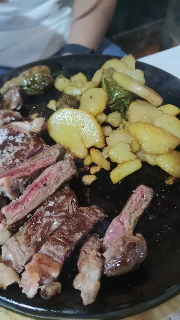 Iaroslav Tugai_Jackaroo Bar_Fortuna_review