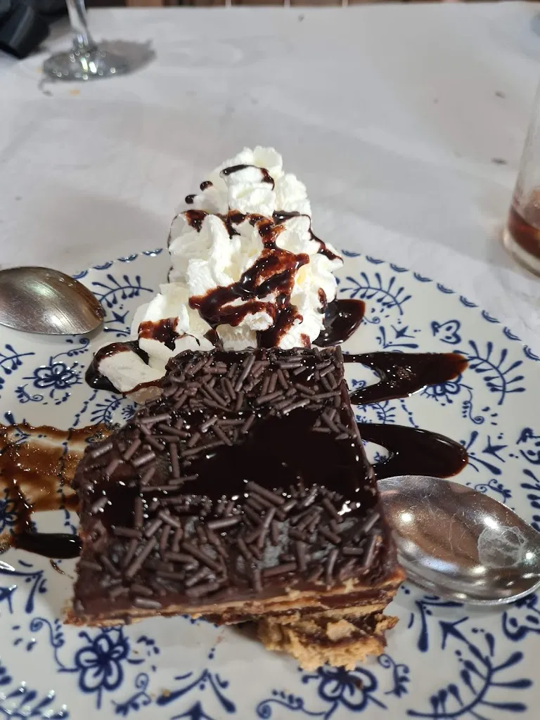 Ana Belen Gonzalez_Bar los Cortijos_Librilla_review