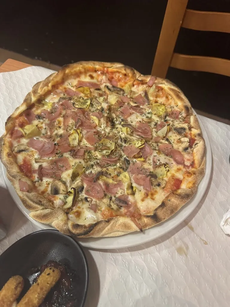 pizzeria caporale librilla_Librilla_slider_image_3