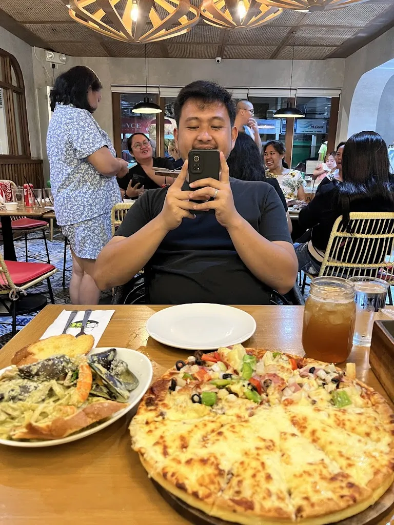 Sarah Dionisio_Grumpy Joe La Union_La Unión_review