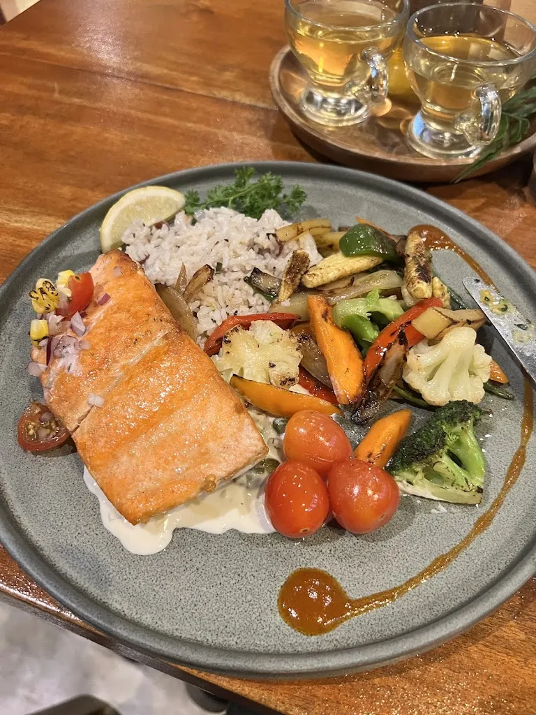 Ria P_Curo La Union_La Unión_review