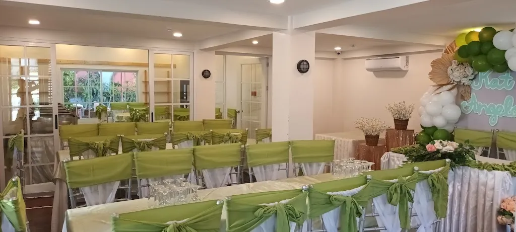 Muchas Gracias Family Restaurant restaurant in La Unión