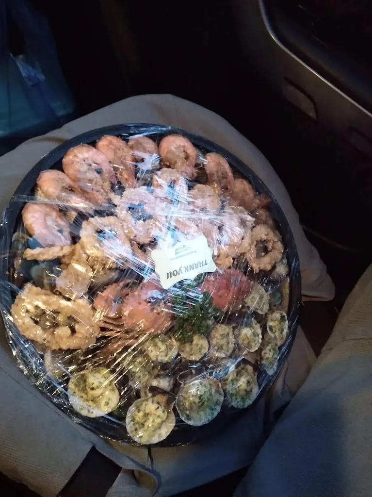 angel I_Bebang's Binalkot and Seafood Grill Restaurant_La Unión_review