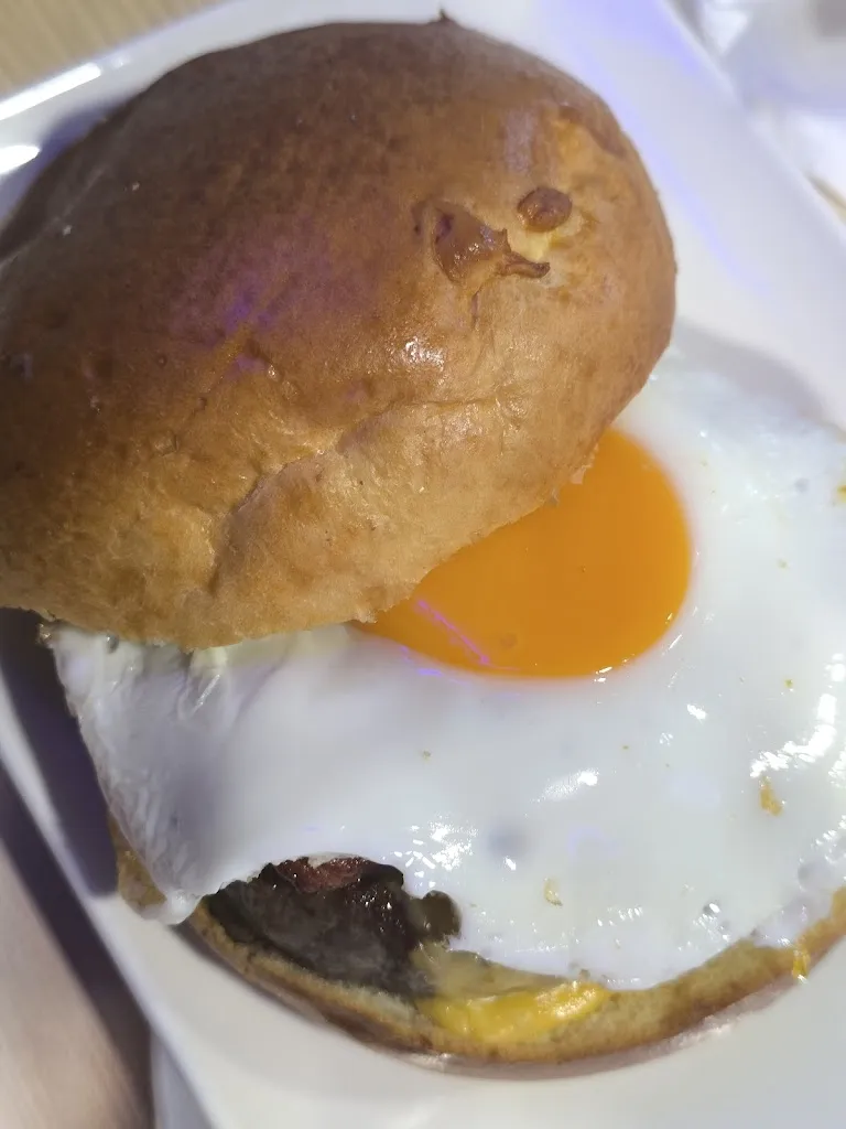 Juan González (Zakro)_La Boca Te Lía - Cieza_Cieza_review