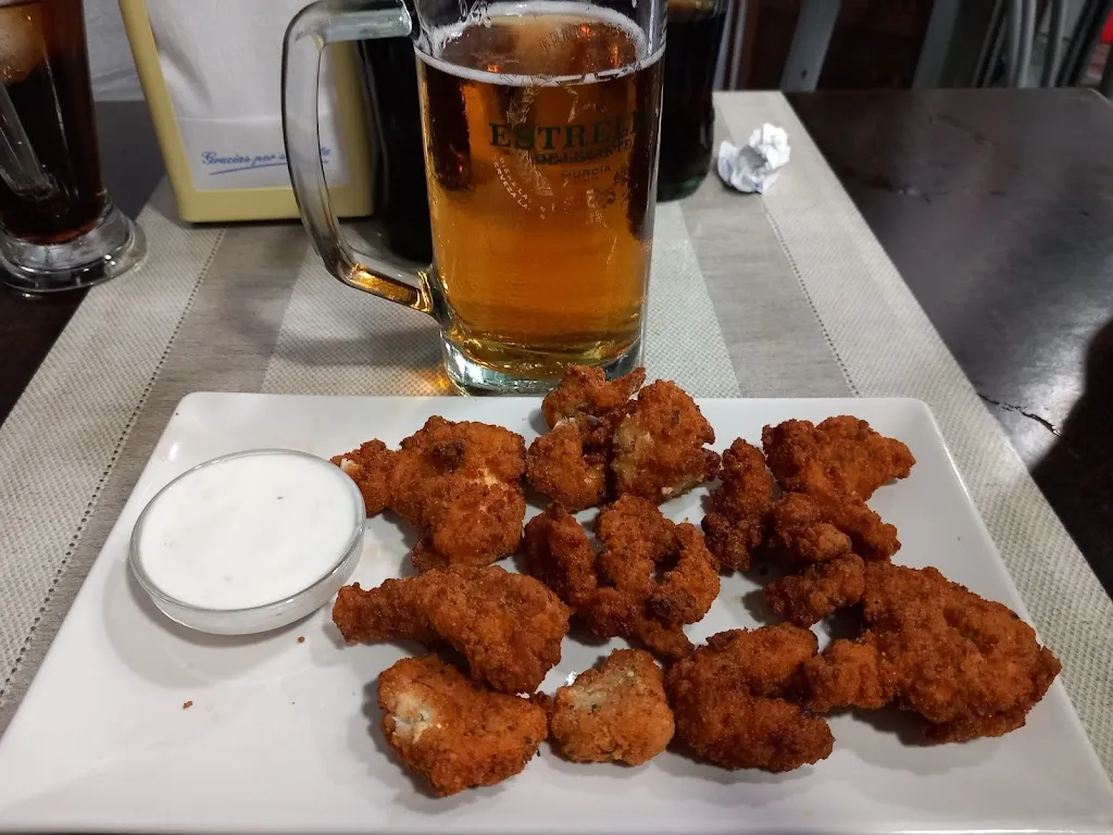 Hugolnik _TV_Bar Venus_Cieza_review