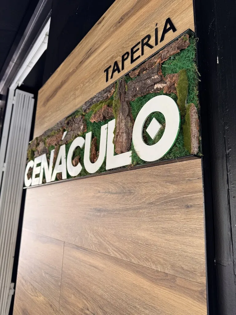 Fernando Ntutumu Sanchis_Restaurante Cenáculo_Cieza_review