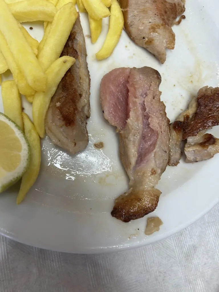 Samantha Aguilar_Restaurante Bar Costa Rica 3_Cieza_review