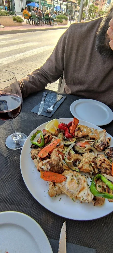 Cristina_Restaurante Bar Costa Rica 3_Cieza_review