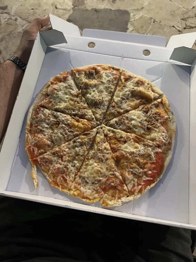 Roderic_Pizzería Riquelme_Pinós el/Pinoso_Bewertung