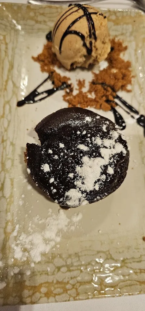 Paul Pearce_Bar Gomis_Cieza_review