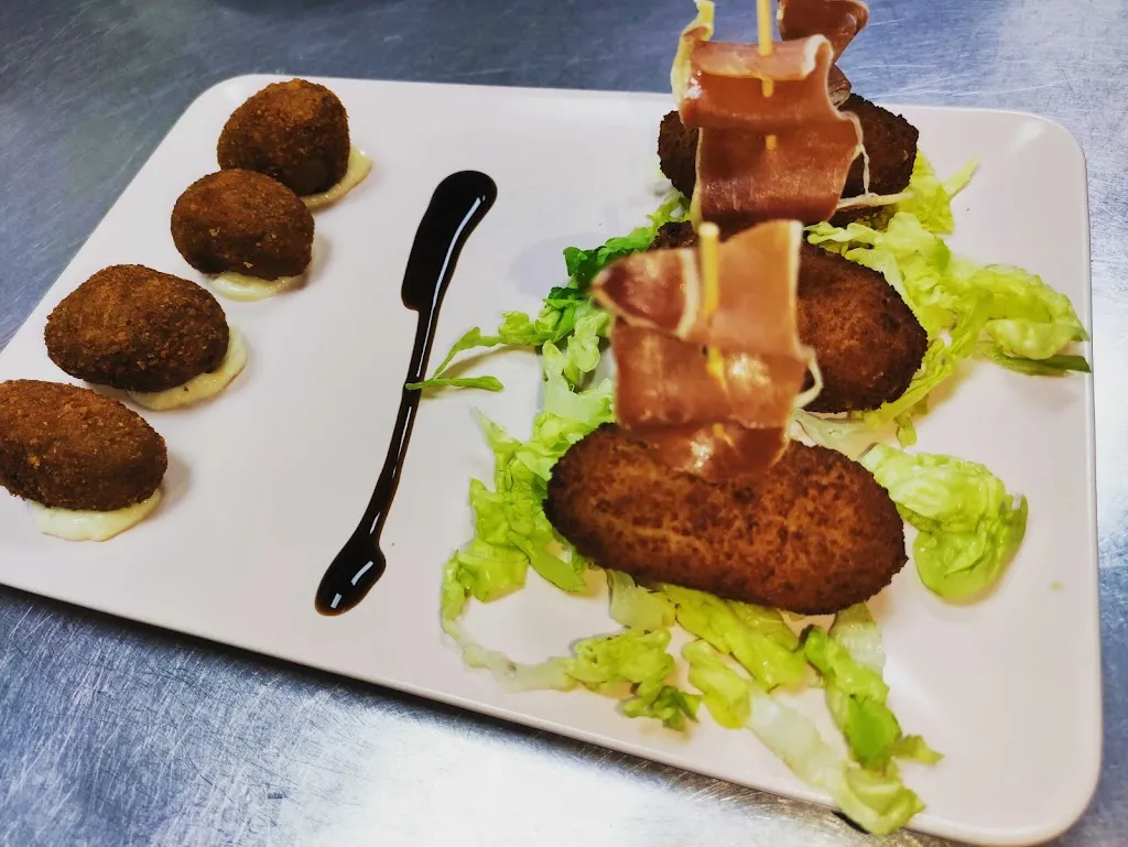 LOS TOREROS Bar_Cieza_slider_image_3