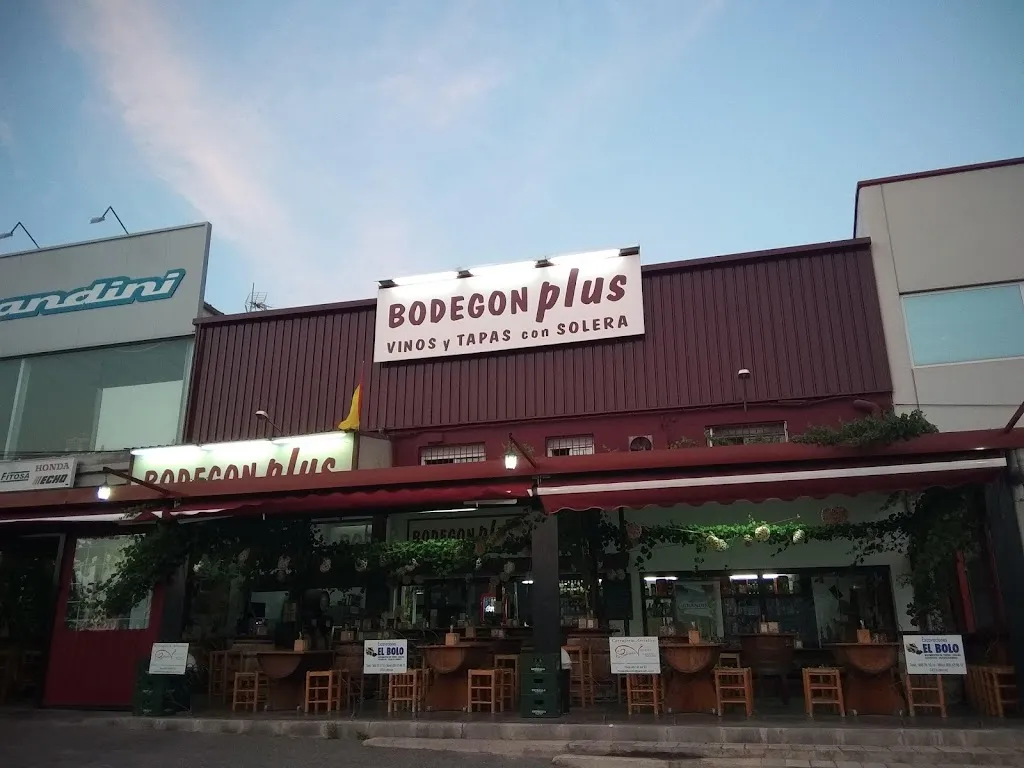 Bodegón Plus restaurant in Cieza