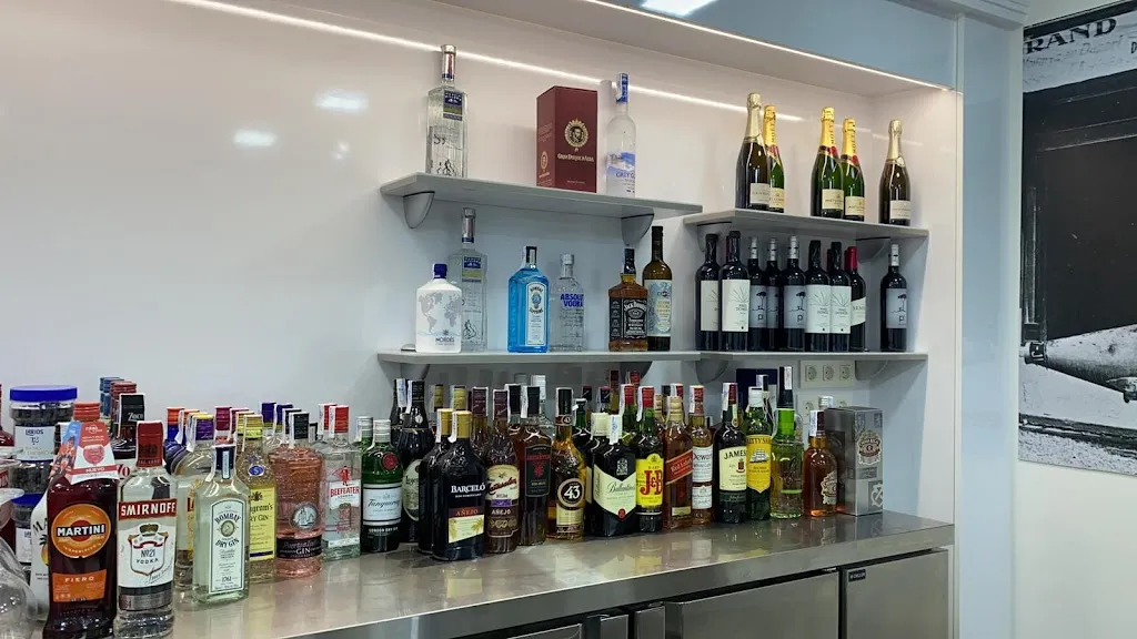 Bugatti Bar_Cieza_slider_image_3