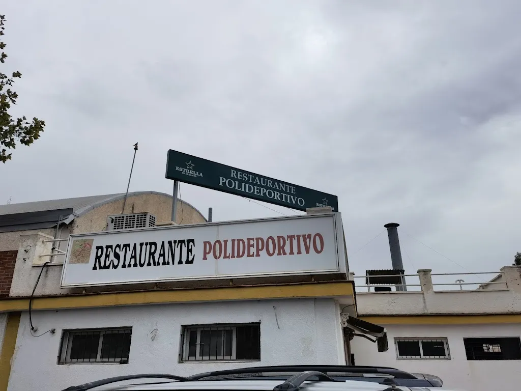 Restaurante Polideportivo_Cieza_slider_image_1