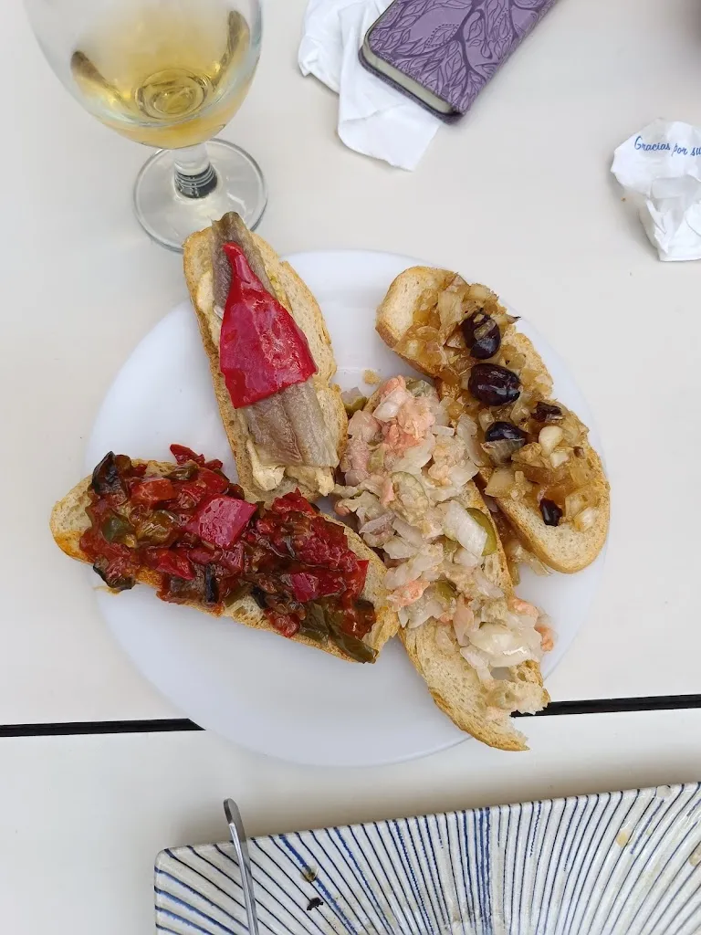 Erna Van Sinttruijen_El Melgo Cafe-Bar_Cieza_review