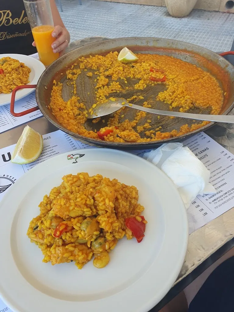 J M. León_Restaurante Buffet Grill Paloma_Lo Pagán_review