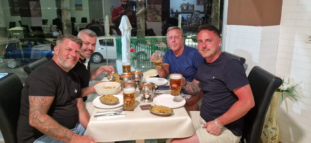 Dan Chivers_Max Beach International Restaurant_Lo Pagán_review