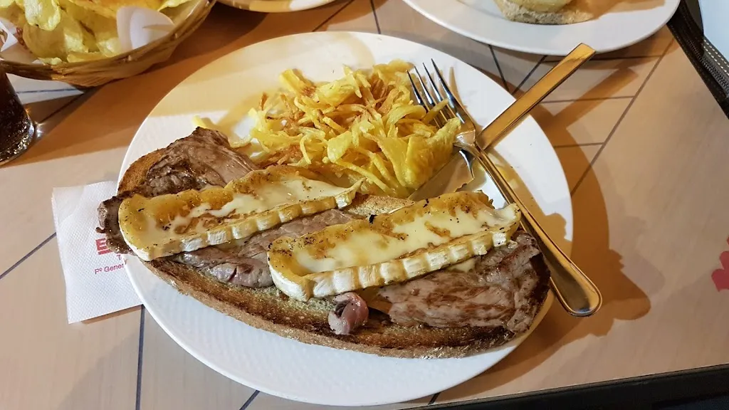 Jose M Alarcon_Restaurante La Escalera del 15_Los Martínez_recensione