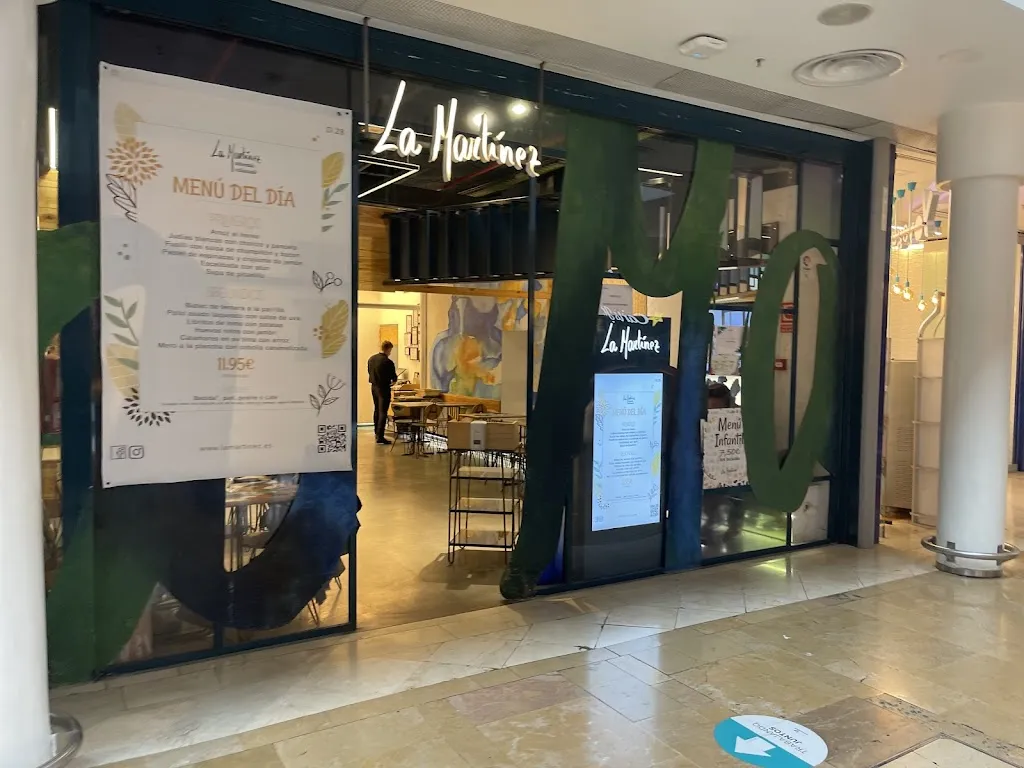 La Martínez_Los Martínez_slider_image_1