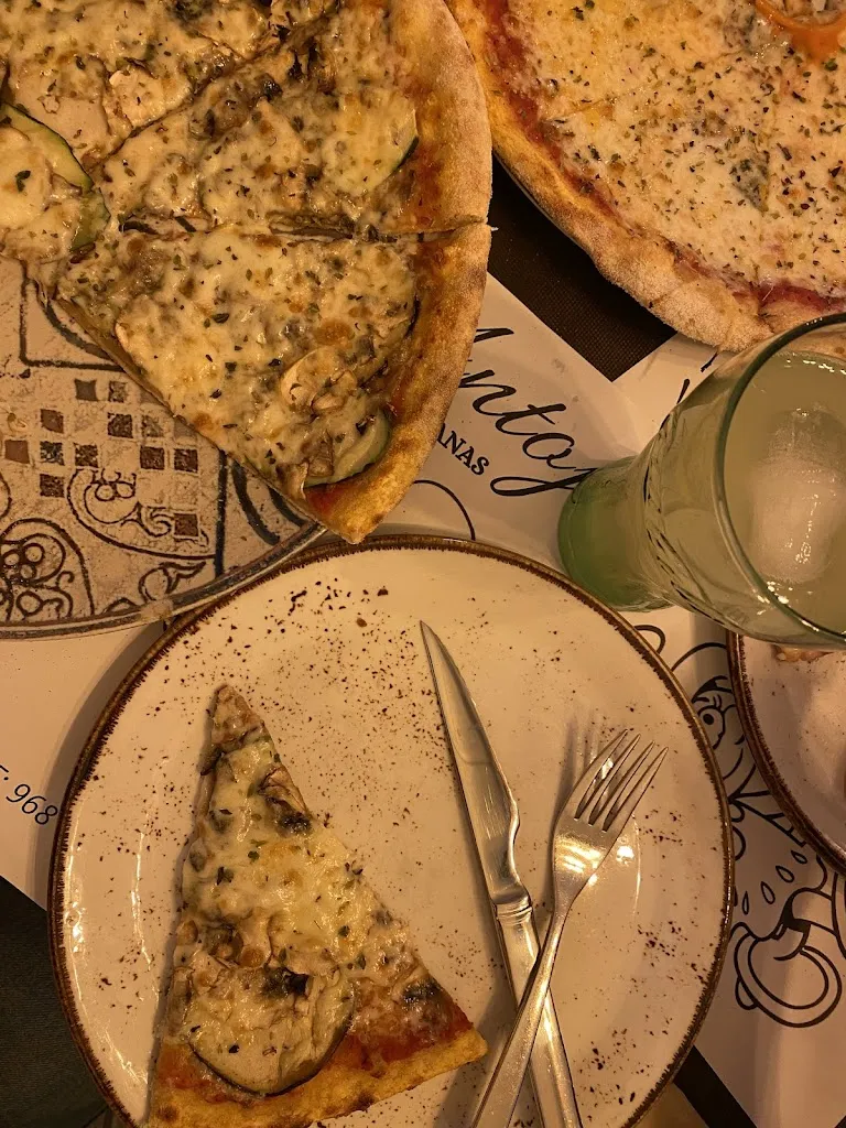 Sabah EL Aouni_Pizzeria D’Antojo_Lorca_review