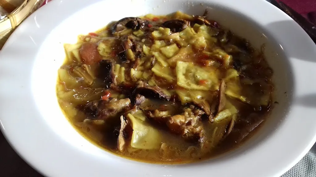 Menu_Bar restaurante HUELLAS_Redován_immagine_7