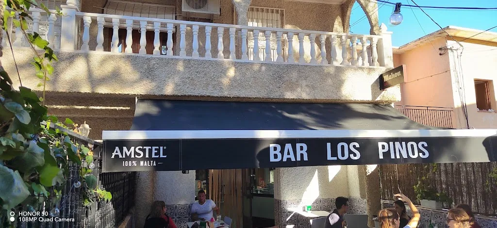 Bar los Pinos restaurant in Ojós