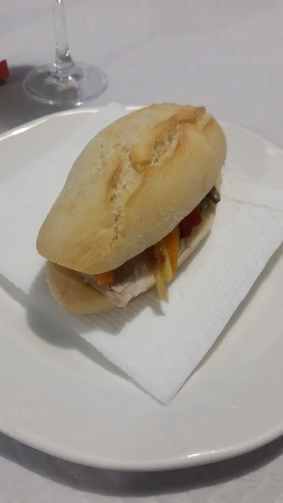 Menu_Restaurante Los Escudos_Pliego_image_9