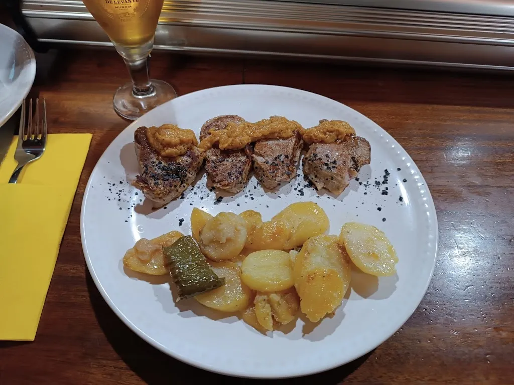 angelica neagu_La Noria Bar Restaurante_Puerto Lumbreras_review