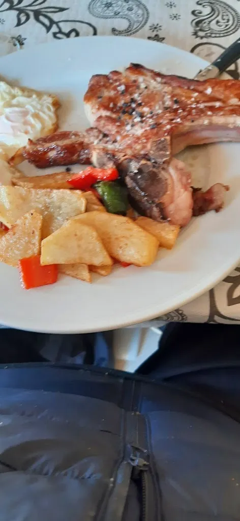 David Farrer_Restaurante Montebenamor_Moratalla_review