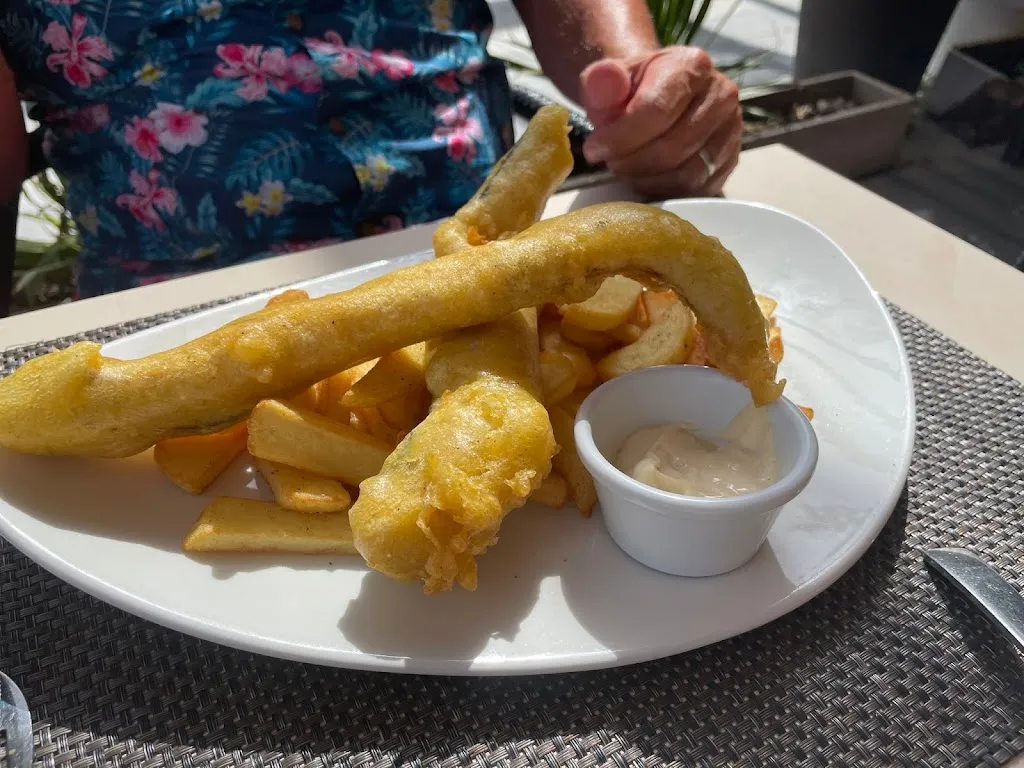 Ned Liddemore_Torombölo_San Pedro del Pinatar_review