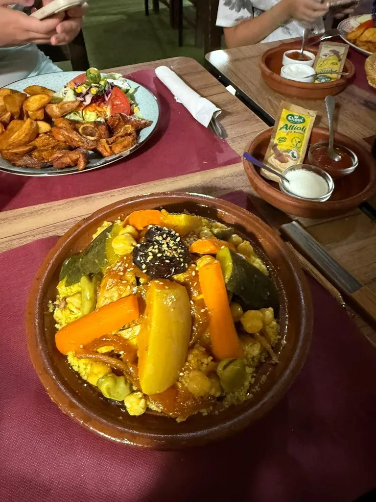 Pablo Ashdown_Restaurante Alhambra_Mazarrón_review