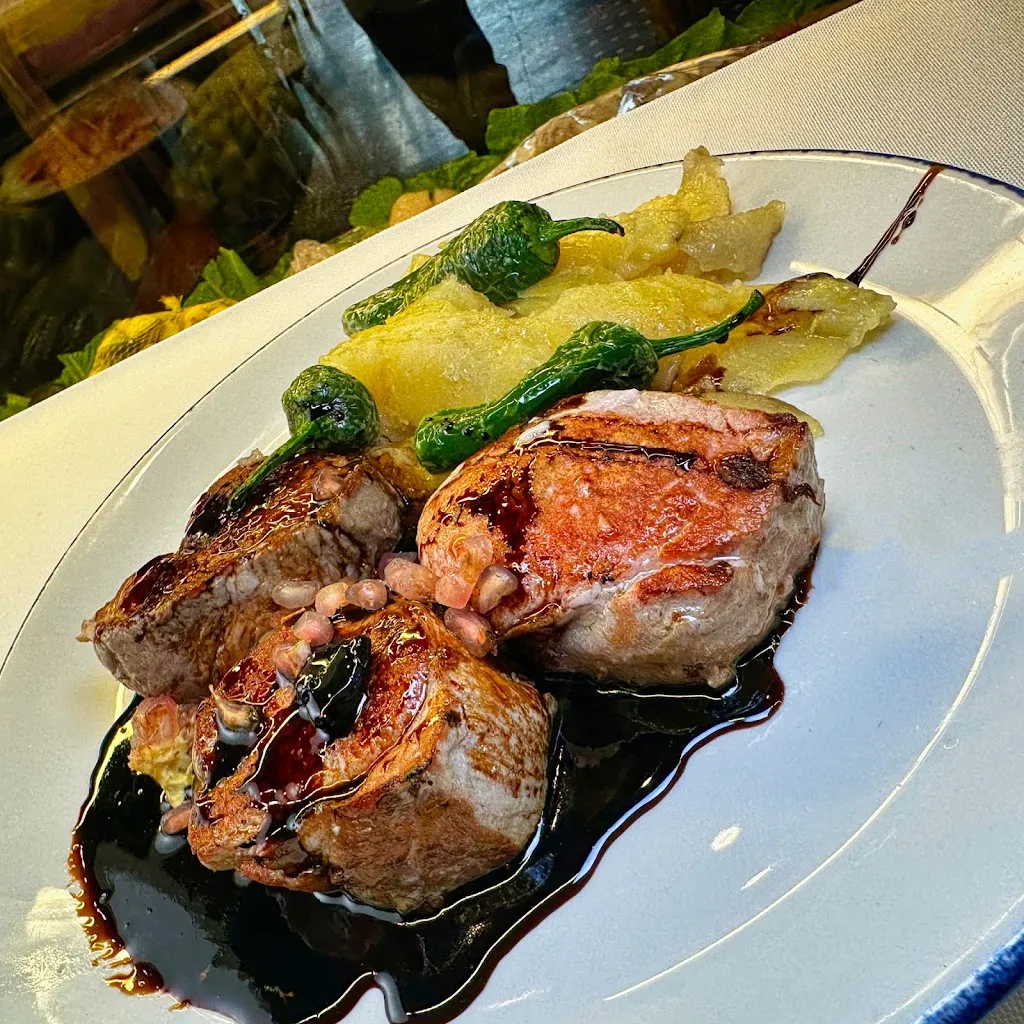 Restaurante La Pequeña Taberna_Murcia_slider_image_3