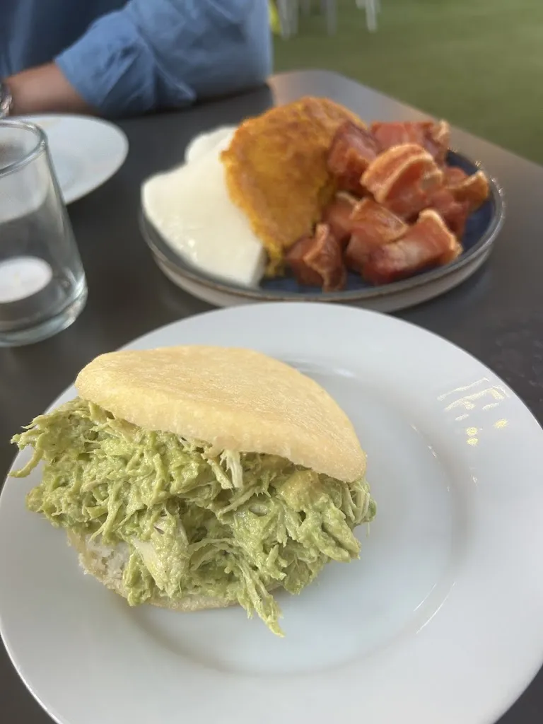 Victoria Rudolphsdotter Guerrero De Vallees_El Pilón de la Negra Murcia_Murcia_review