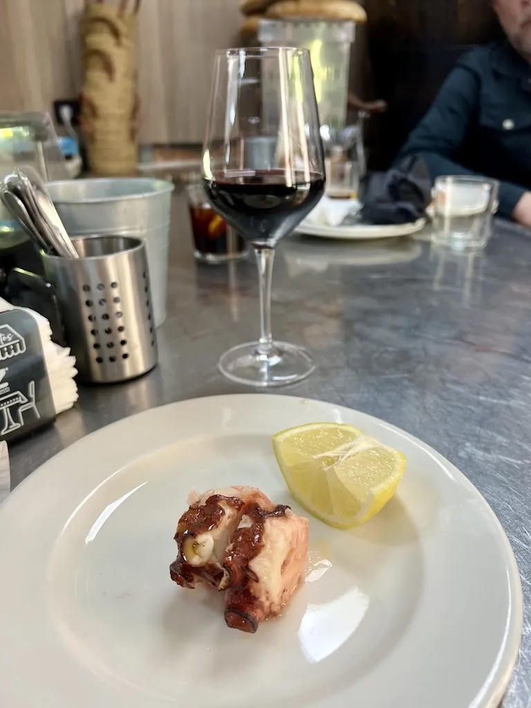 Xennial Traveller_Los Navarros_Murcia_review