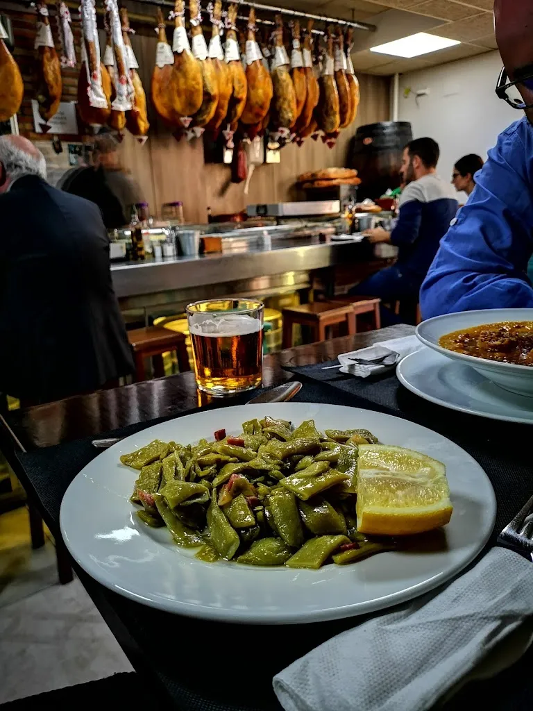 Oana Beje_Los Navarros_Murcia_review