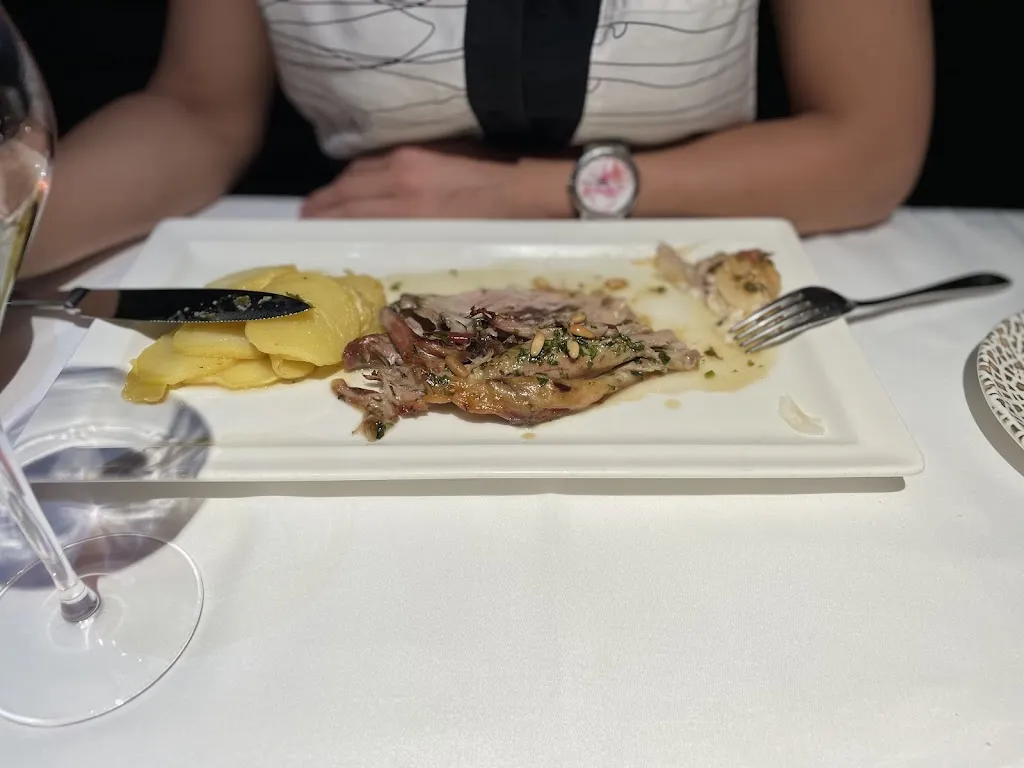 Nadia Rozumna_Restaurante Hispano_Murcia_review