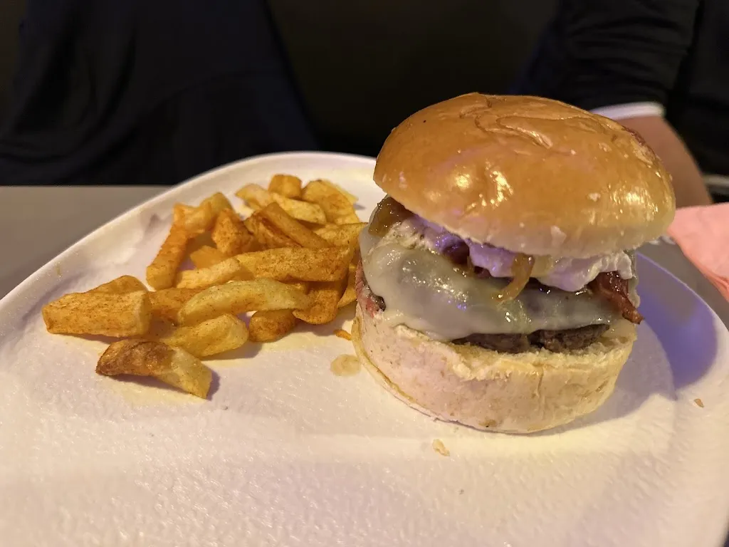 Muu Güena Burgers Santomera_Santomera_slider_image_2