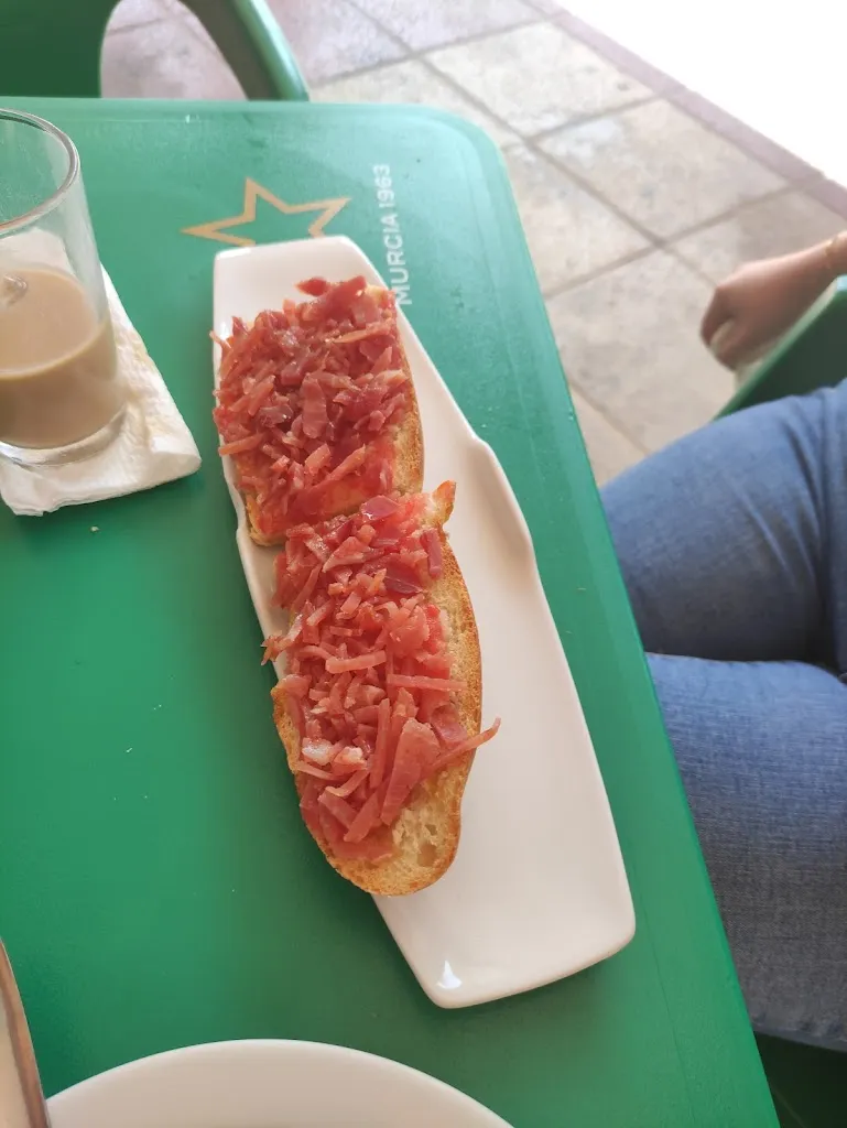 German soto aranda_Casa Juan_Santomera_review