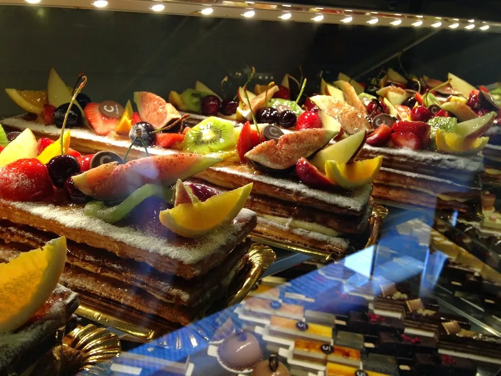 Menu_CRUJIENTE EMOTIONAL PASTRY_Redován_image_3