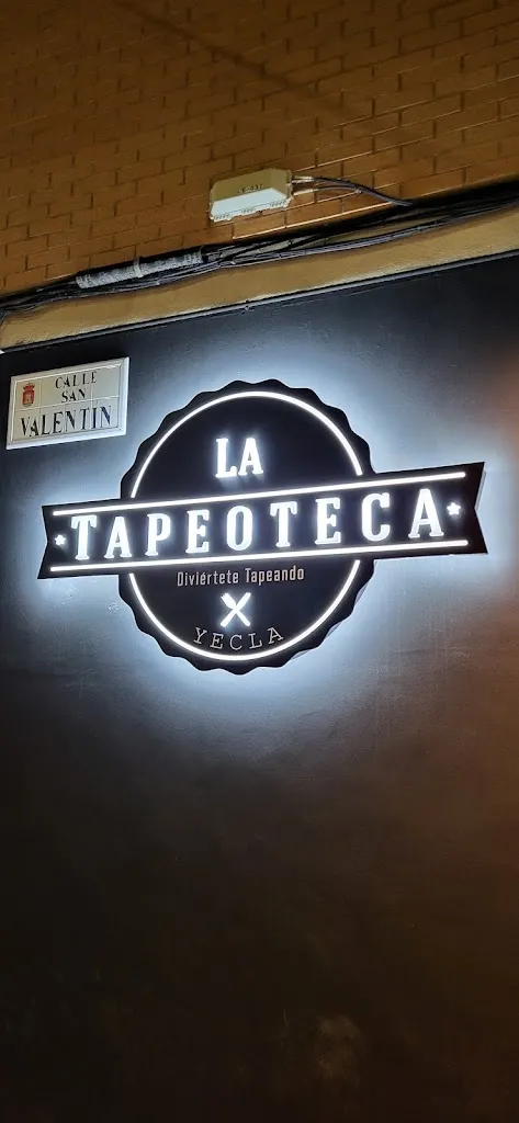 Stuart Blain_La Tapeoteca | Restaurante Yecla_Yecla_review