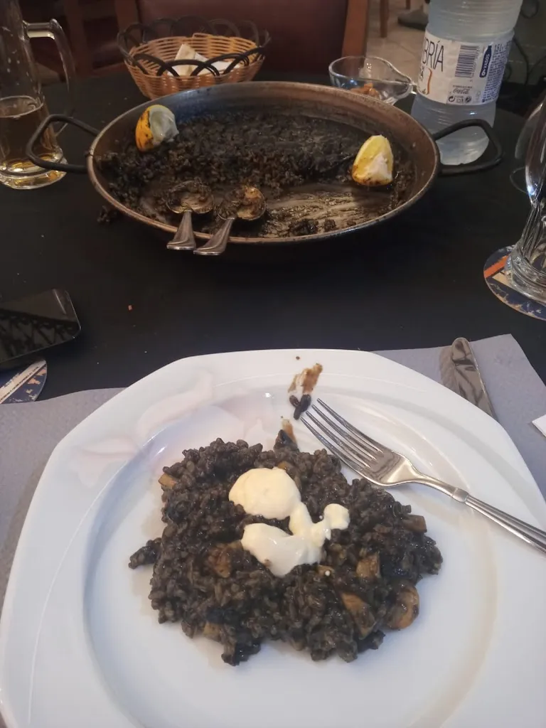 j alberc_Mesón La Parra_Yecla_review