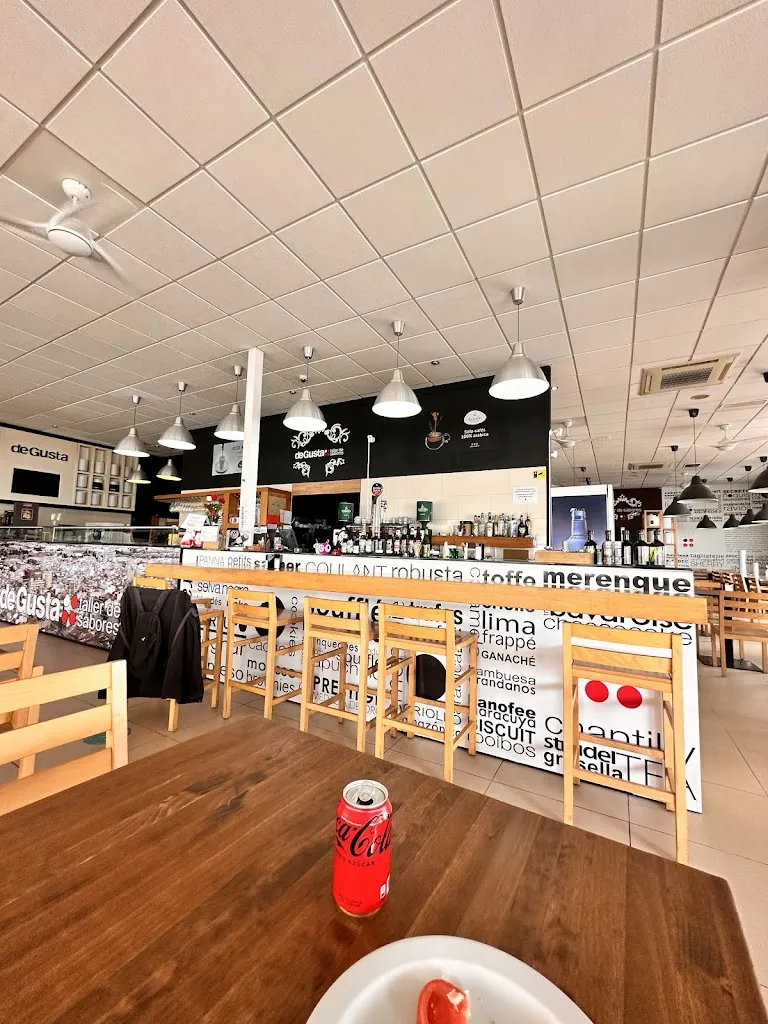 DeGusta_Yecla_slider_image_3