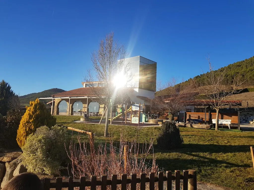 Iñigo Royo_Casa Zabaleta_Aibar/Oibar_review